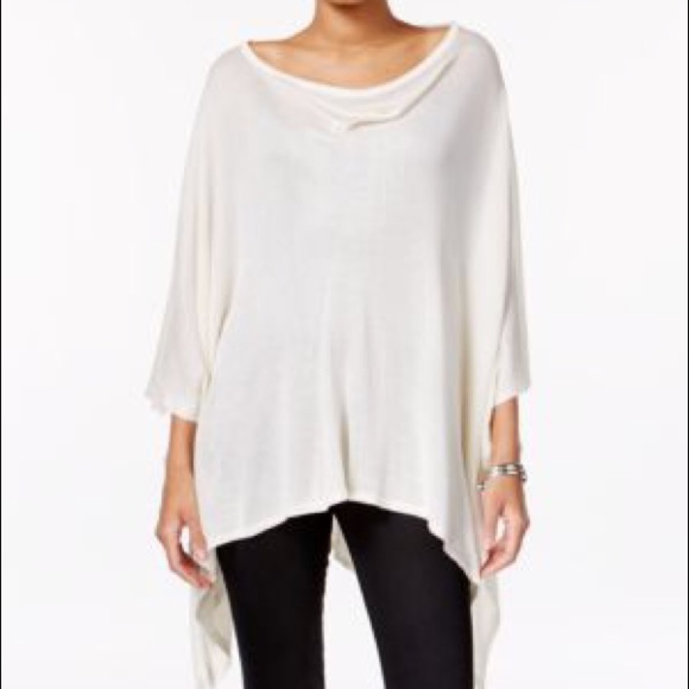 Steve Madden On-the-Go Tassel Poncho